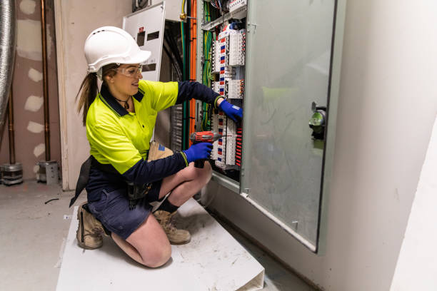 Best Circuit Breaker Repair  in Monticello, IL